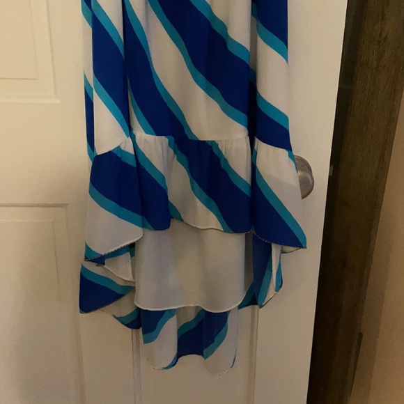 Lilly Pulitzer size small in excellent condition - Picture 3 of 4